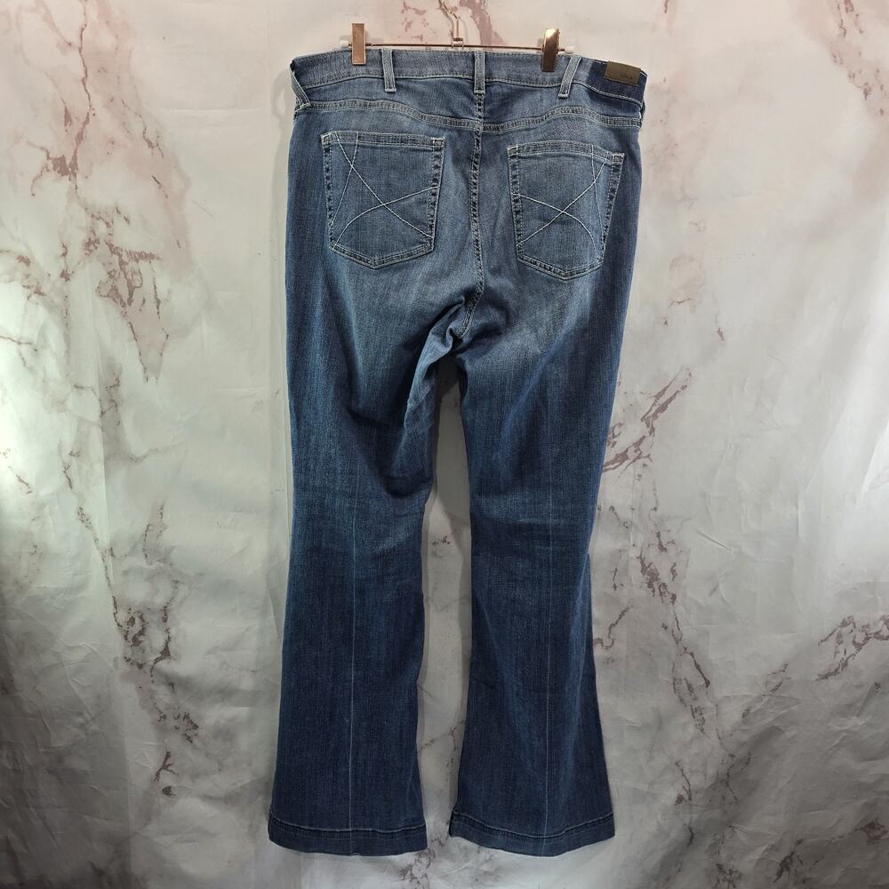 Ariat Jeans Womens 33 X 33 Boot Flare Denim Trouser Bombshell Ella Button Fly - Picture 6 of 14
